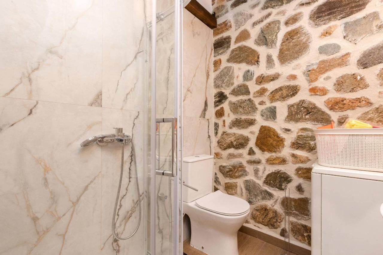 Villa Eleni'S Stone House Skala Potamia  Esterno foto